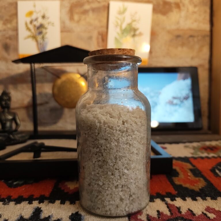 Keltisches Salz Sel Gris, grau und feucht, aus Guérande Bretagne